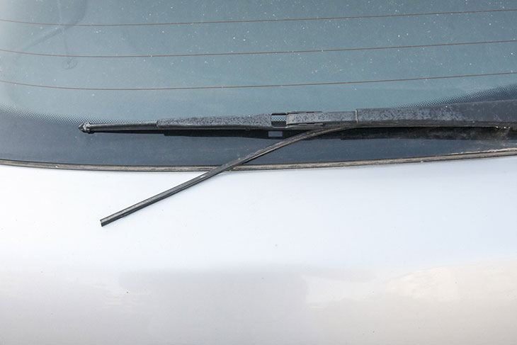How-to-Choose-the-Wiper-Blade-Size