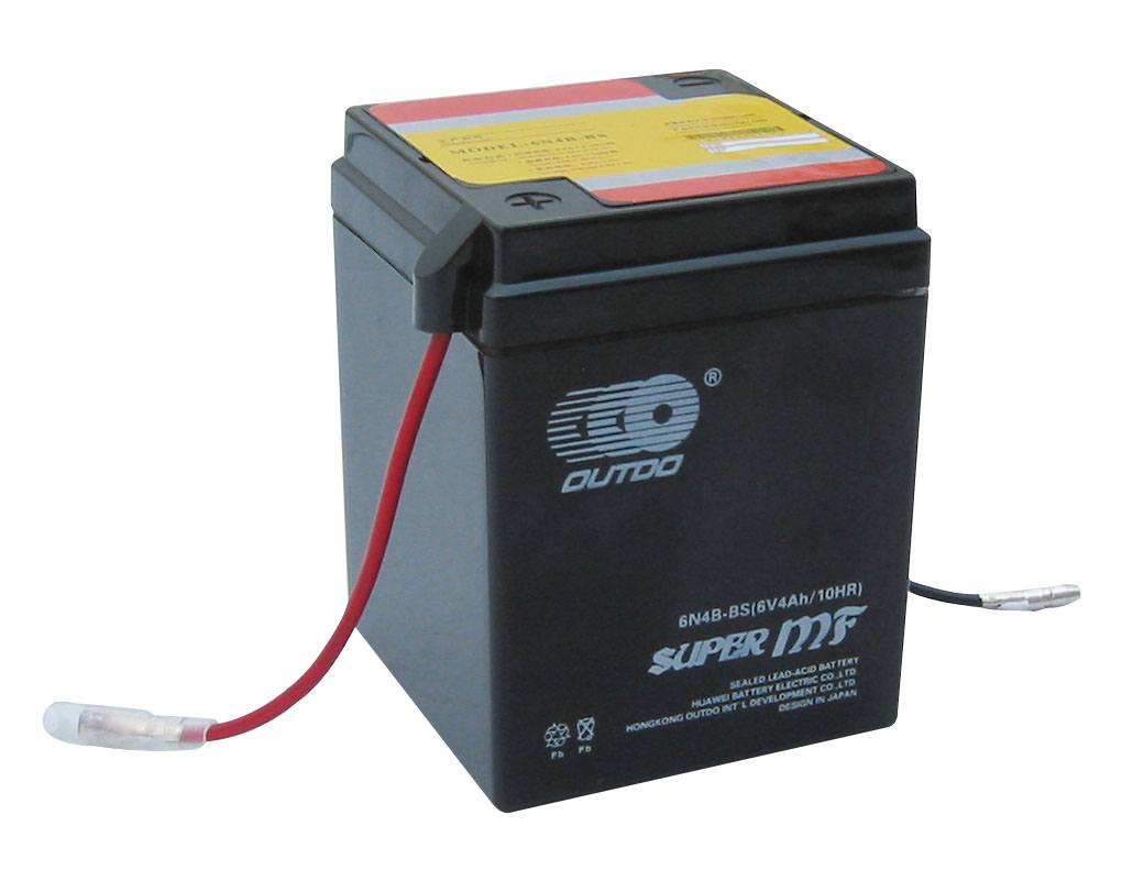 voltage on motorcycle battery