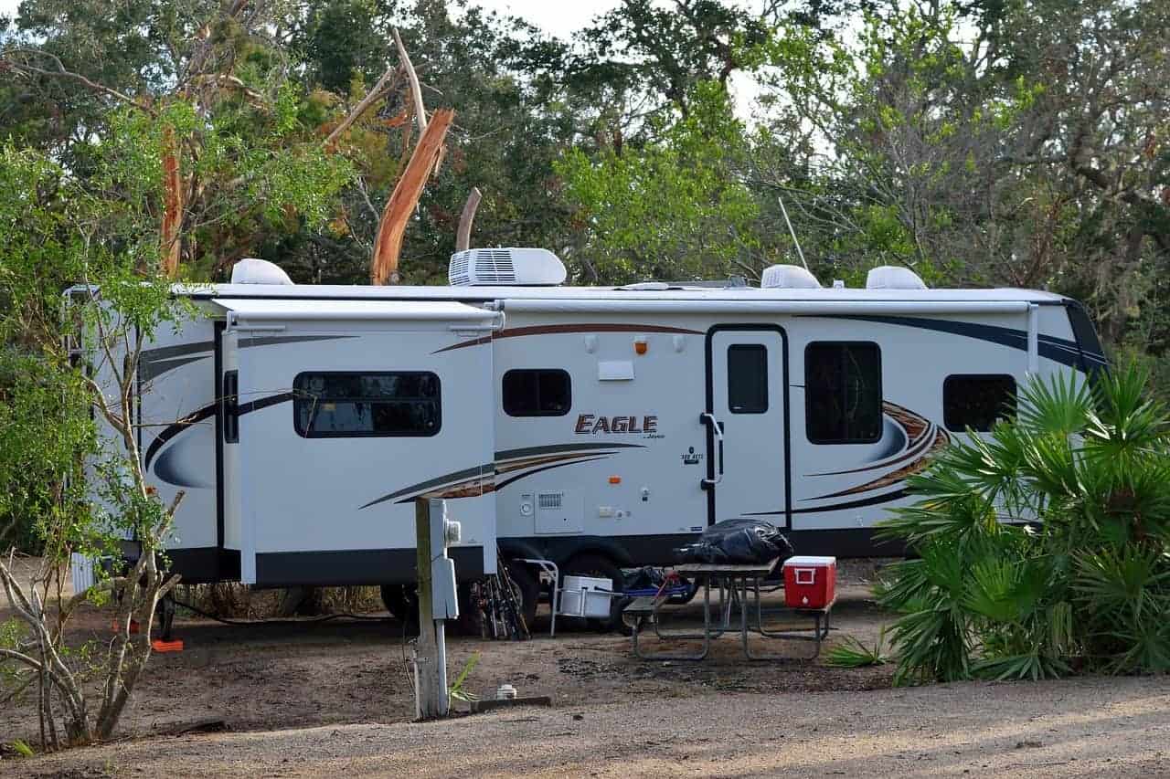camping-2838046_1280